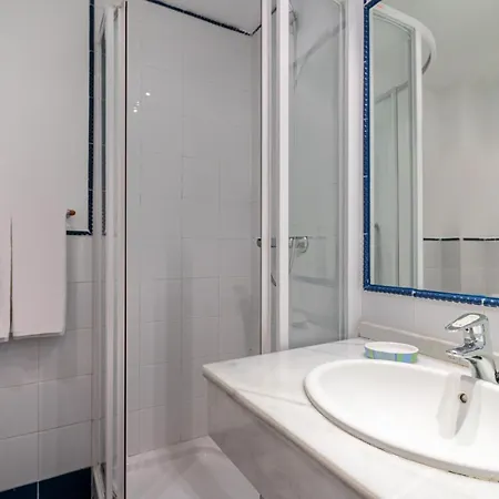 Playa 2 1 A Апартаменты
